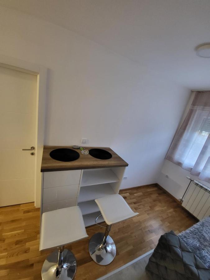 Holiday Novi Sad Luaran gambar